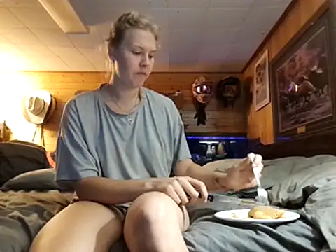 Ryan and Aurora online show from June 9, 12:28 pm