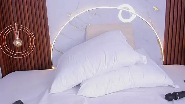 miamiller69 online show from March 31, 4:35 am