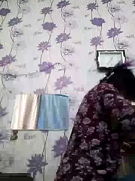 SweetLeila40 online show from January 15, 10:38 am