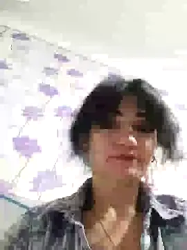 SweetLeila40 online show from February 12, 2:45 am