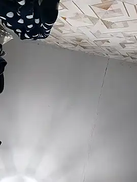 SweetLeila40 online show from February 5, 4:55 pm