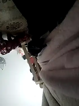 SweetLeila40 online show from March 13, 9:05 am