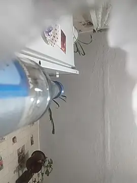 SweetLeila40 online show from April 12, 6:46 pm