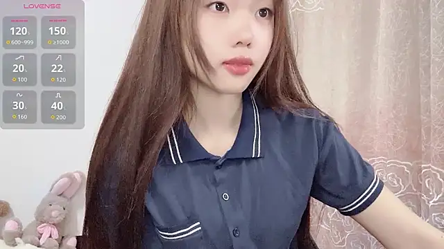 Snapshot of Lvy--v chatting on March 4, 11:22 pm Lvy--v online show from March 4, 11:22 pm