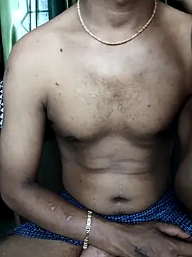 Snapshot of MUMTAJ-1 chatting on October 24, 1:57 am MUMTAJ-1 online show from October 24, 1:57 am