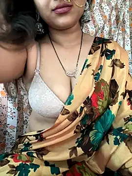 Snapshot of pikaindian chatting on October 5, 9:18 am pikaindian online show from October 5, 9:18 am