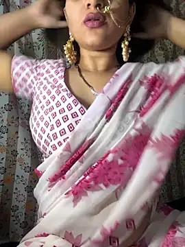 Snapshot of pikaindian chatting on October 30, 9:44 am pikaindian online show from October 30, 9:44 am