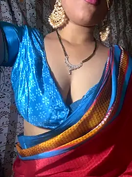 Snapshot of pikaindian chatting on November 26, 10:38 am pikaindian online show from November 26, 10:38 am