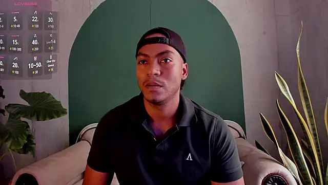 Snapshot of noah_jones__ chatting on November 24, 5:12 pm noah jones online show from November 24, 5:12 pm