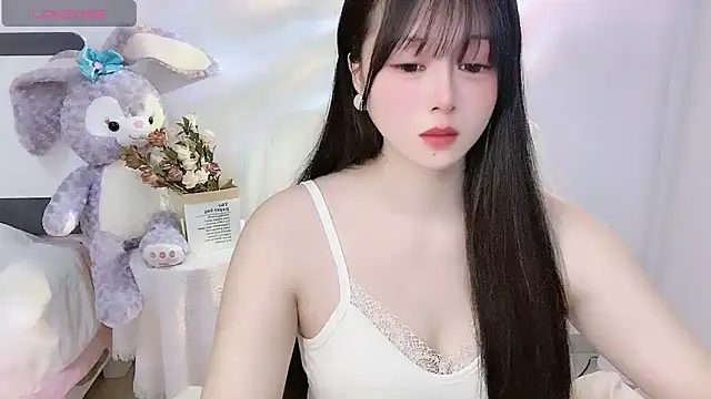 Snapshot of Lydia_170 chatting on December 25, 2:25 am Lydia 170 online show from December 25, 2:25 am