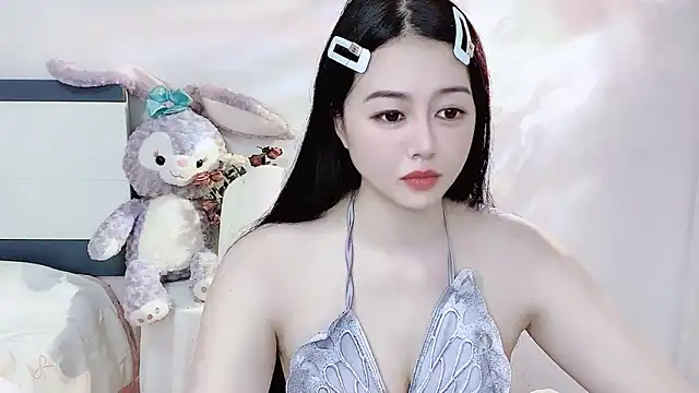 Snapshot of Lydia_170 chatting on March 20, 2:42 pm Lydia 170 online show from March 20, 2:42 pm