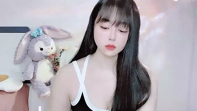 Snapshot of Lydia_170 chatting on March 22, 11:53 am Lydia 170 online show from March 22, 11:53 am