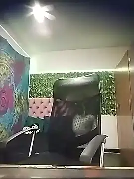 BurningVenus12 online show from November 26, 5:19 am