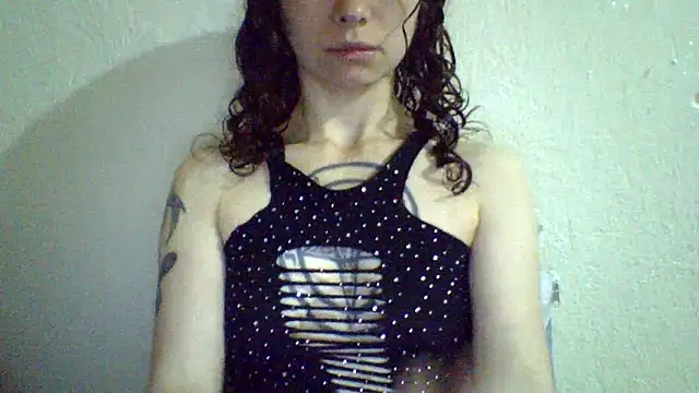 CELEna098rs707 online show from January 18, 9:29 pm