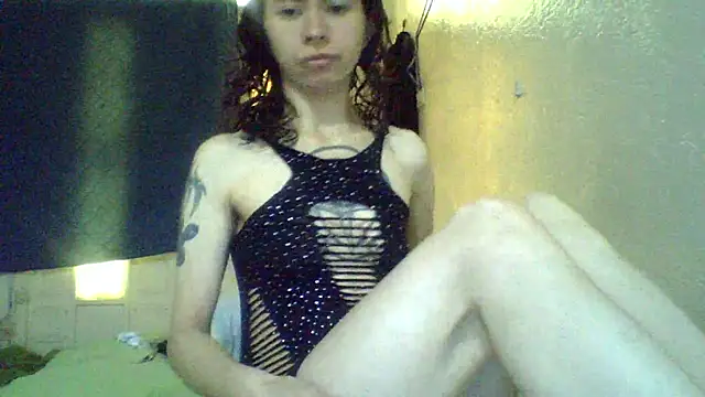 CELEna098rs707 online show from April 14, 4:35 pm