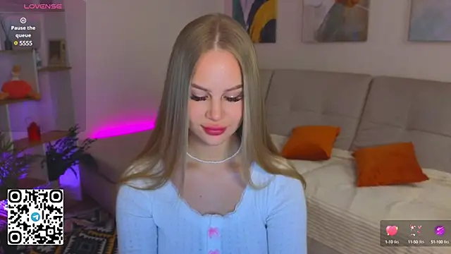 CassieMurr online show from February 7, 2:08 am