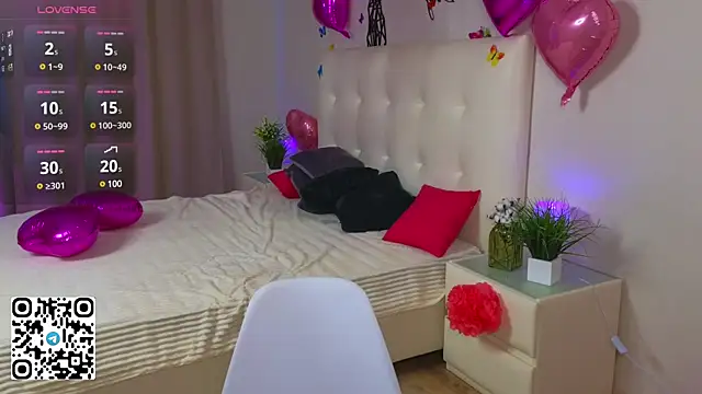 CassieMurr online show from February 15, 2:04 am