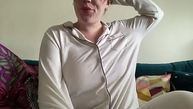lilylush24 online show from March 22, 3:30 am