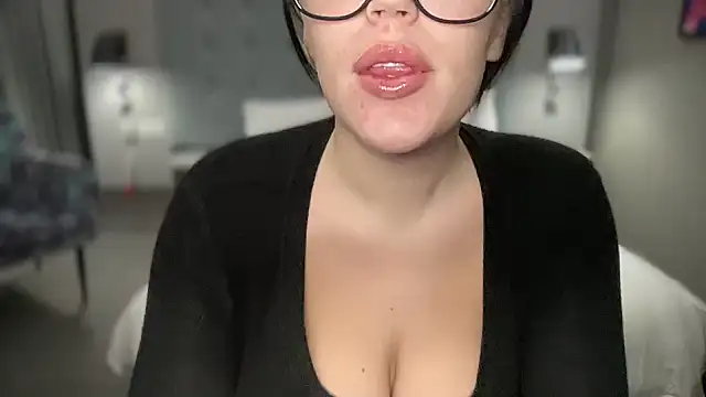 lilylush24 online show from February 22, 12:47 pm