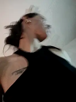 Sophie sweett19 online show from May 8, 1:22 am