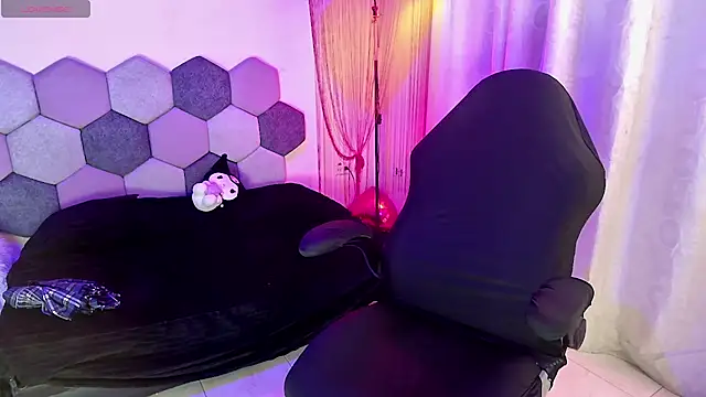 Horny tgn online show from April 13, 6:02 pm