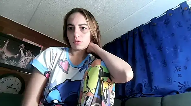 ValeriaLacrozee online show from December 23, 9:49 am
