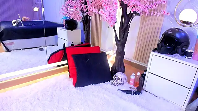 ivannabellini online show from March 27, 3:23 pm