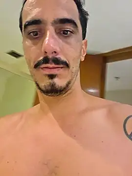 Snapshot of bacco_br chatting on October 1, 3:34 am bacco br online show from October 1, 3:34 am