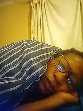 Snapshot of bustybillies chatting on July 1, 3:52 am bustybillies online show from July 1, 3:52 am