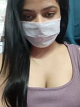 Snapshot of Myloveurvi chatting on February 21, 10:27 am Myloveurvi online show from February 21, 10:27 am