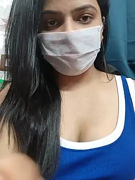 Snapshot of Myloveurvi chatting on February 24, 4:27 pm Myloveurvi online show from February 24, 4:27 pm