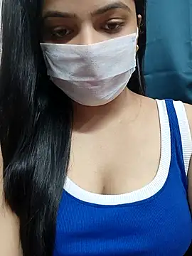 Snapshot of Myloveurvi chatting on February 26, 10:03 am Myloveurvi online show from February 26, 10:03 am