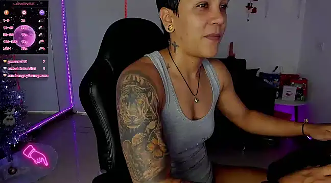 ZhoeStrong online show from January 3, 8:01 pm