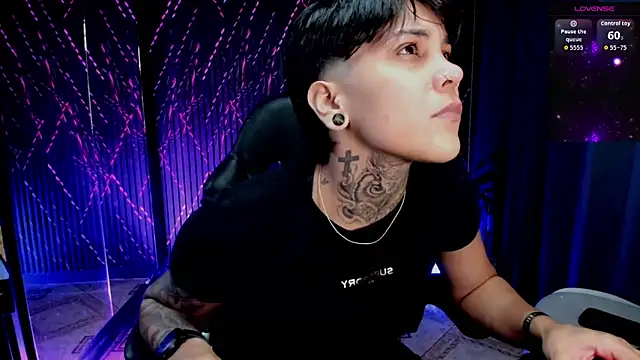 ZhoeStrong online show from February 6, 11:41 pm