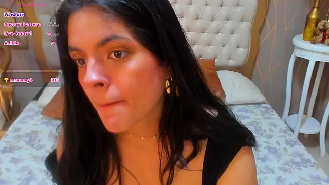 sofiaclauss online show from December 6, 9:10 am