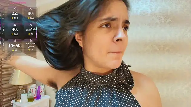 sofiaclauss online show from September 25, 7:50 pm