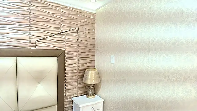 sofiaclauss online show from October 20, 9:04 pm