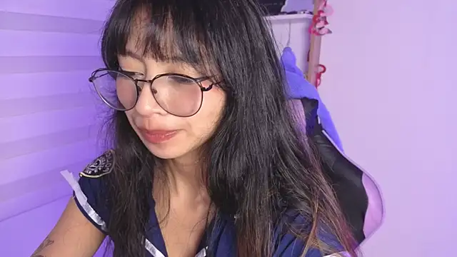 Yommi Winx online show from November 12, 2:12 am