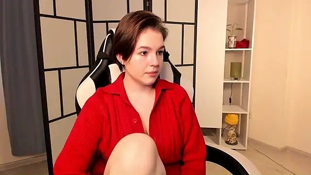 LynBrow online show from January 19, 9:44 am