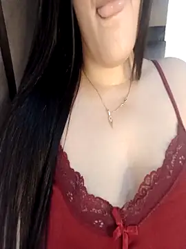 Snapshot of im_here- chatting on October 15, 12:22 am im here- online show from October 15, 12:22 am