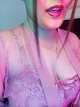 Snapshot of im_here- chatting on December 16, 3:39 pm im here- online show from December 16, 3:39 pm