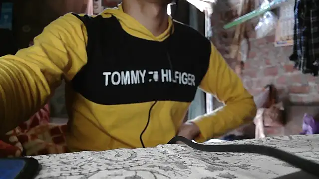 Dreamdaze2025 online show from April 9, 5:07 am