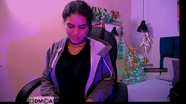 natasha  jackson online show from December 26, 12:27 pm