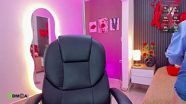 Snapshot of natasha__jackson chatting on February 12, 12:00 pm natasha jackson online show from February 12, 12:00 pm