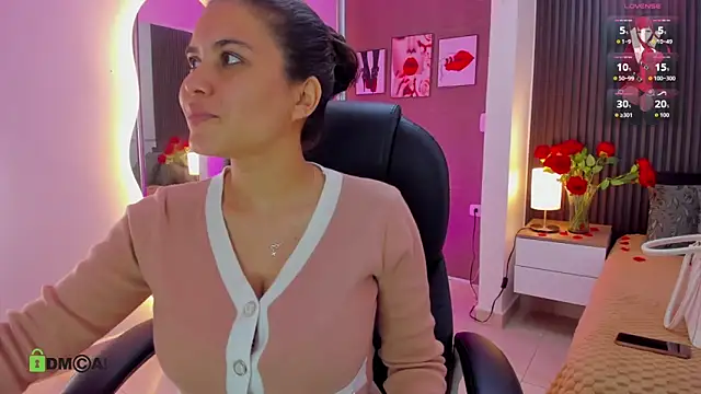 Snapshot of natasha__jackson chatting on March 5, 12:01 pm natasha jackson online show from March 5, 12:01 pm