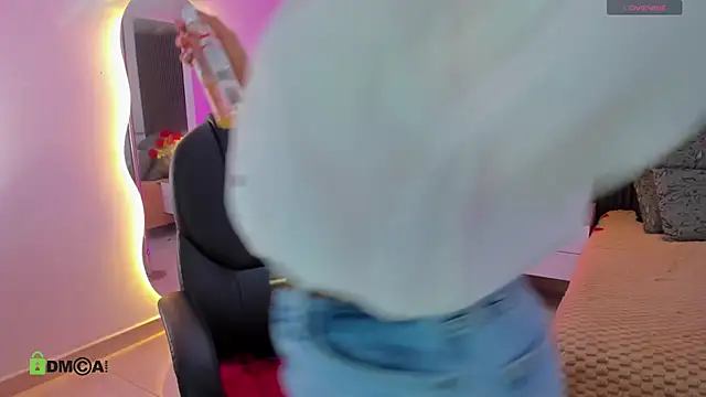 Snapshot of natasha__jackson chatting on March 6, 12:01 pm natasha jackson online show from March 6, 12:01 pm