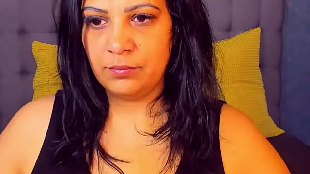 AmyCubes online show from April 7, 4:57 am