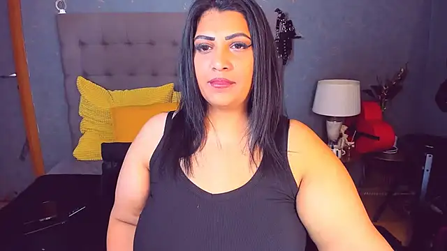 AmyCubes online show from April 10, 12:05 am