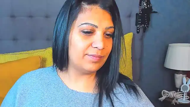 AmyCubes online show from April 15, 5:47 am