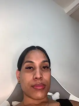 Emiily Miller online show from December 23, 7:52 pm